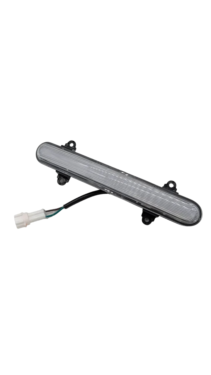 EK3 | LUMIÈRE CÔTÉ DROIT REPOSE PIED