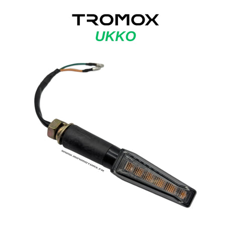 UKKO | CLIGNOTANT ARRIÈRE GAUCHE, vue principale de face, pièce de rechange certifiée (Clignotants) compatible Volt pour trottinette électrique.
