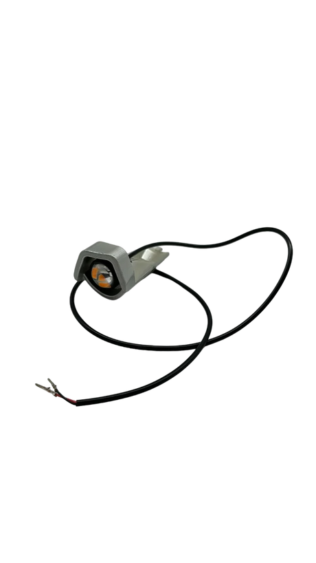 DUALTRON TOGO LTD | CLIGNOTANT AV DROIT ASSEMBLE AVEC CACHE, vue principale de face, pièce de rechange certifiée (Clignotants) compatible Volt pour trottinette électrique.