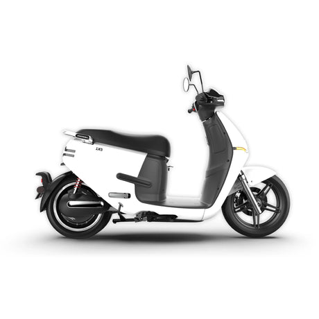 Scooter Electrique HORWIN EK3 | 72V 36Ah | Standard Range | White, vue principale de face, pièce de rechange certifiée (Accessoire) compatible Volt pour scooter électrique haute performance.