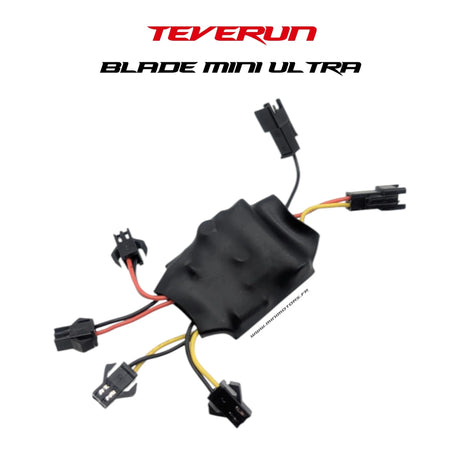 TEVERUN BLADE MINI ULTRA | MODULE CLIGNOTANT, vue principale de face, pièce de rechange certifiée (Clignotants) compatible Volt pour trottinette électrique.