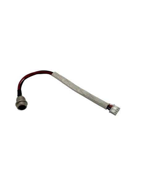 RIPOSTE SMART D PLUS | CONNECTEUR DE CHARGE, vue principale de face, pièce de rechange certifiée (Connecteurs) compatible Volt pour trottinette électrique.