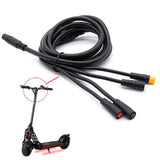 Câble de communication étanche 1,6 m pour trottinette électrique Ecoxtrem 4+, assurant une liaison fiable entre les composants électroniques.
