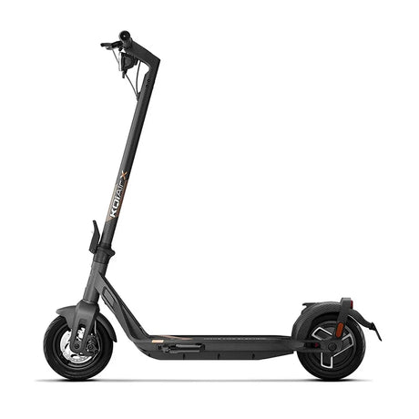 Trottinette électrique NIU KQi Air X EU-GD dorée vue de profil, avec cadre en fibre de carbone, design épuré et conception ultralégère.