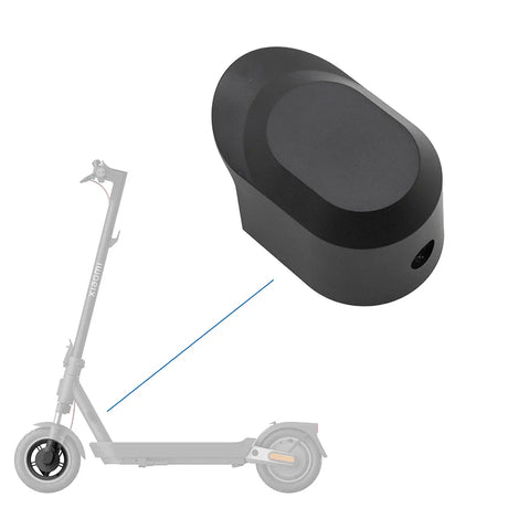 Vue détaillée du cache de fourche avant et arrière d'origine pour trottinette électrique, conçu pour protéger les fixations et assurer une finition soignée.