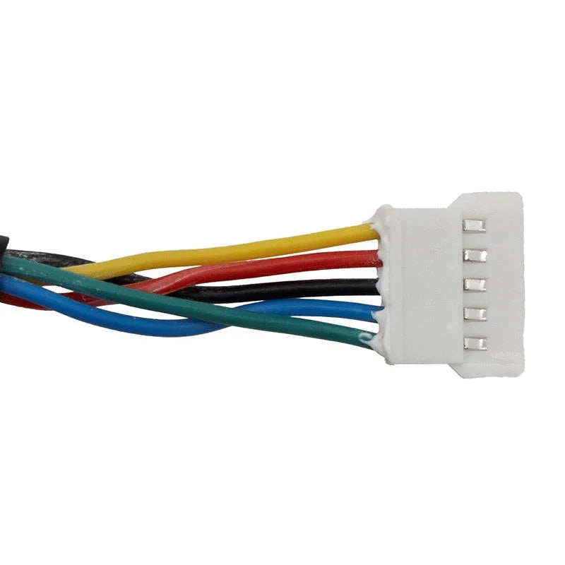 Vue détaillée du câble display-contrôleur compatible Cecotec D20, D30 et D40, câble de liaison entre l’écran et le contrôleur de trottinette électrique.