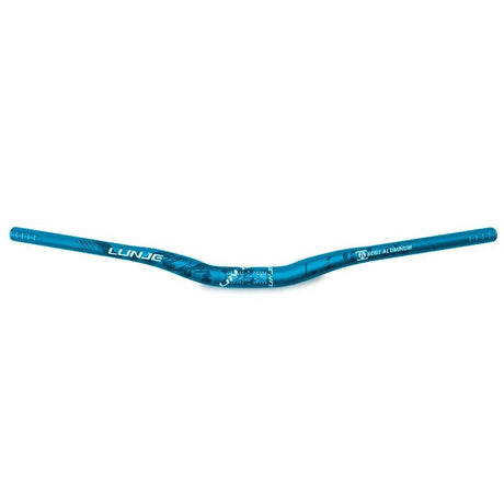 Détail du guidon bleu et noir de 720 mm avec élévation de 25 mm, en alliage robuste pour vélo et VTT, alliant légèreté et résistance.