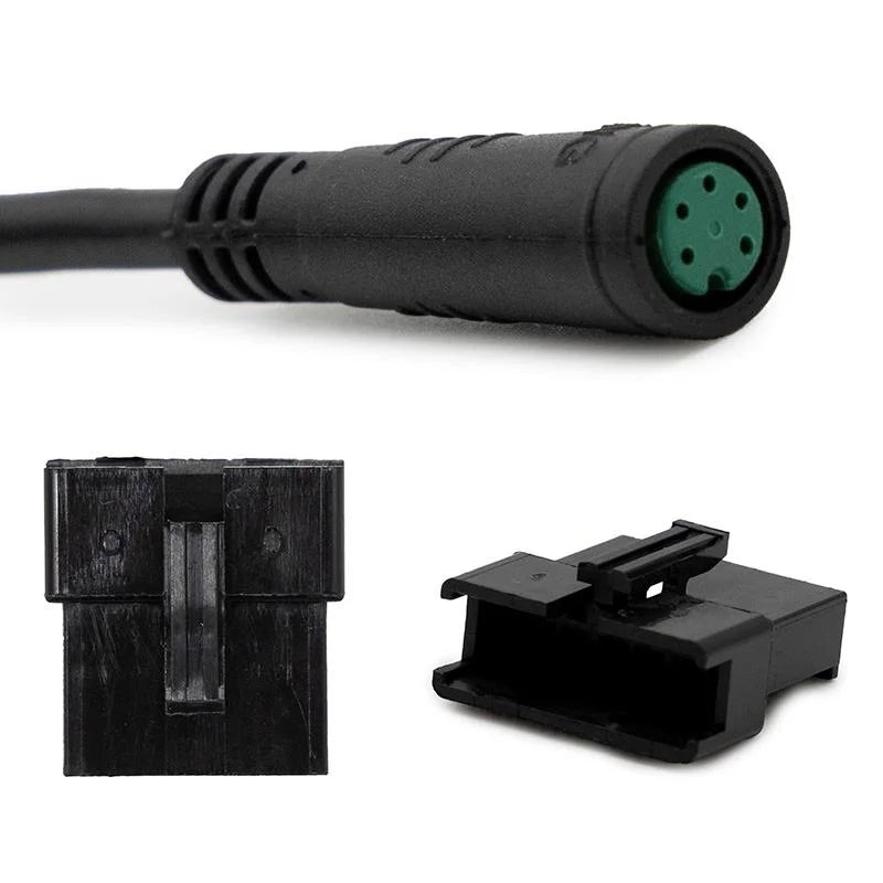 Vue rapprochée du câble de connexion écran-contrôleur pour trottinette électrique Kukirin G2 Pro Version 2024, pièce de remplacement assurant une connexion fiable.