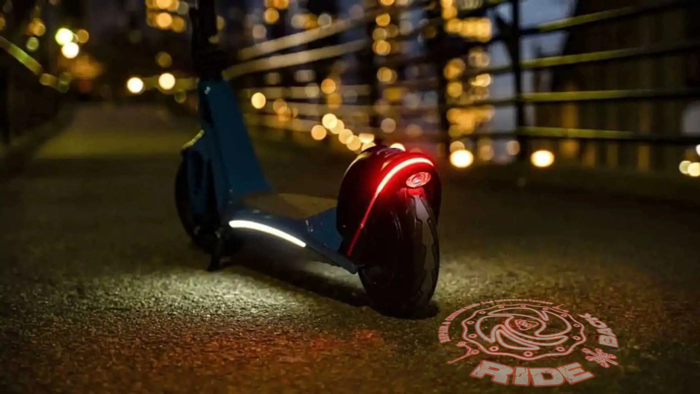 image-banner-background-rideback-be-fond-visuel-moderne-identite-marque-mobilite-electrique