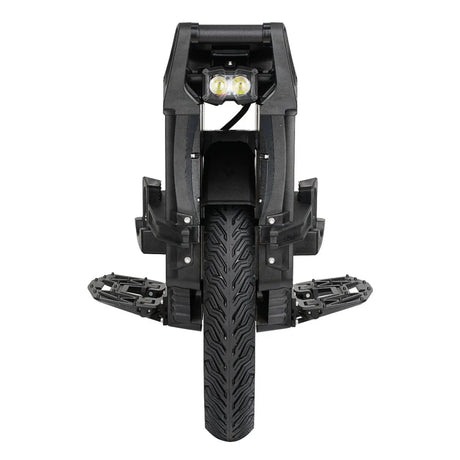 Leaperkim Sherman L équipée d’une batterie Samsung 50S de 4000 Wh, suspension 70 lb et pneu tout-terrain Kenda pour une excellente autonomie et stabilité.
