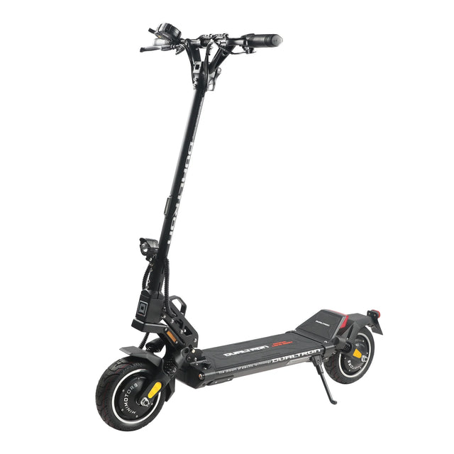 Trottinette électrique Dualtron Aminia Double Moteur 52V 21Ah IPX5, équipée de deux moteurs puissants, d’une batterie longue autonomie et de suspensions avant et arrière.