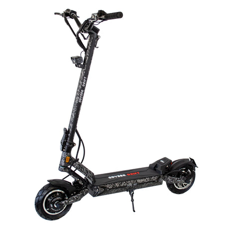Trottinette électrique Odyssr Drift Dual 60V 27Ah : double moteur haute performance, autonomie jusqu’à 90 km et confort optimal au quotidien.