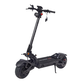 Trottinette électrique Teverun Fighter 7260R Edition 2025 V4 avec double moteur haute puissance, suspension hydraulique et design sportif premium.