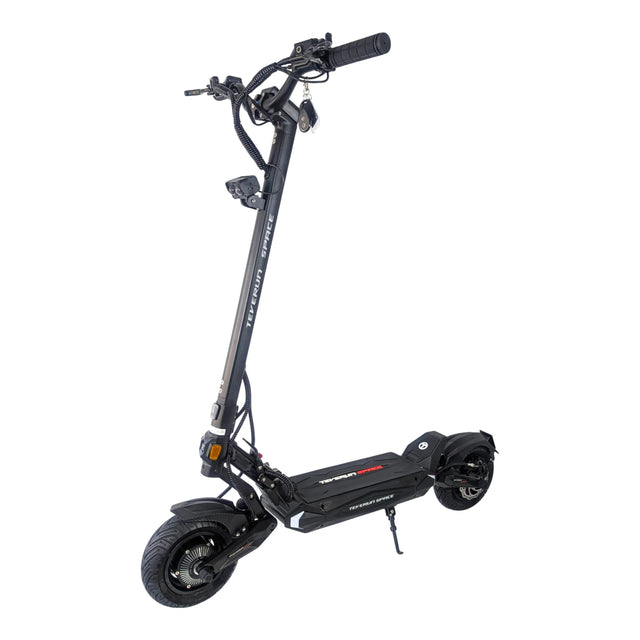 Trottinette électrique Teverun Space 52V 18Ah : moteur puissant, autonomie jusqu'à 60 km, suspensions confortables et excellente stabilité urbaine.
