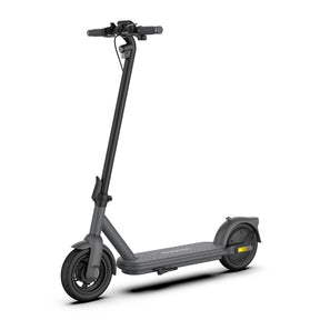Trottinette électrique Kuickwheel F1 36V 7,8Ah avec moteur 350W, roues 10 pouces, cadre pliable et autonomie adaptée aux déplacements urbains.