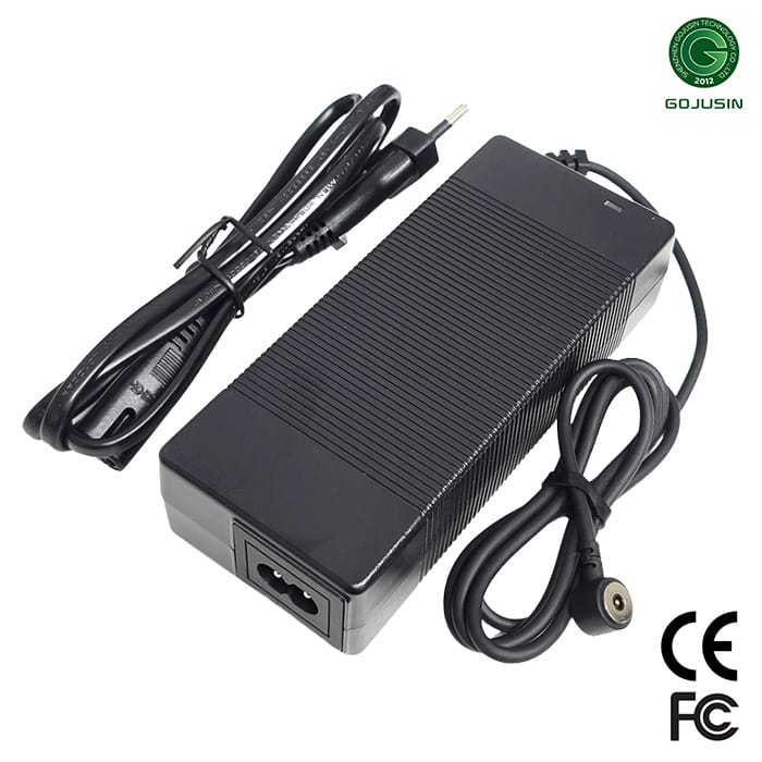 Chargeur 36V (sortie 42V) 2A Xiaomi 3 Lite/ Mi4 Pro [Gojusin]