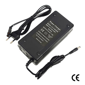 Chargeur 48 V (sortie 54,6 V) Connecteur CC 2 A 5,5 × 2,5 mm [Standard]