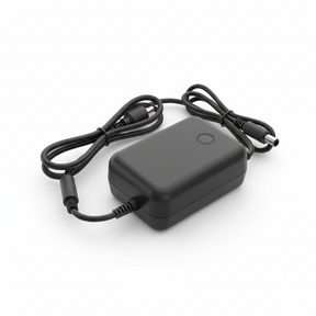 Chargeur éteint - 36 V 2,0 A, vue principale de face, accessoire et composant d'origine compatible PURE pour véhicule de mobilité urbaine.