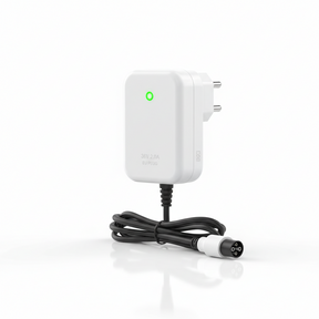 Chargeur UE - 36v 2.0A, vue principale de face, accessoire et composant d'origine compatible PURE pour véhicule de mobilité urbaine.
