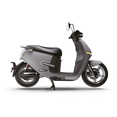 Scooter Electrique HORWIN EK3 | 72V 36Ah | Standard Range | Grey, vue principale de face, pièce de rechange certifiée (Accessoire) compatible Volt pour scooter électrique haute performance.