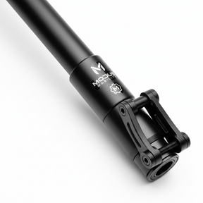 Ensemble de tube de direction - (avec autocollant) Noir, vue principale de face, accessoire et composant d'origine compatible PURE pour véhicule de mobilité urbaine.