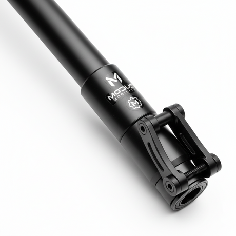 Ensemble de tube de direction - (avec autocollant) Noir, vue principale de face, accessoire et composant d'origine compatible PURE pour véhicule de mobilité urbaine.