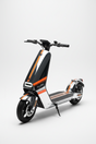PURE Advance+ McLaren Chromé, vue principale de face, accessoire et composant d'origine compatible PURE pour véhicule de mobilité urbaine.
