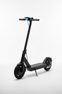 PURE Air5 Pro Noir Mat, vue principale de face, accessoire et composant d'origine compatible PURE pour véhicule de mobilité urbaine.